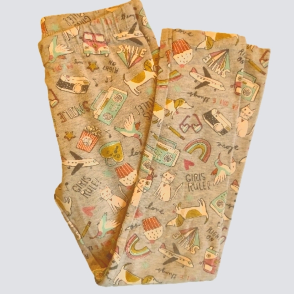 5/$25 Girls Carter's "Girls Rule" graphic leggings